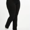 Straight Leg Jeans - Black
