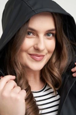 Regenjas -Ms Mode 4e8670668e6c4edb948bb1c5c101be98