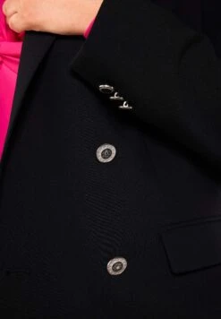 Halflange Jas - Black 9 Halflange Jas - Black -Ms Mode 6477b9130a3c4b86b00ed11b3ca6affa