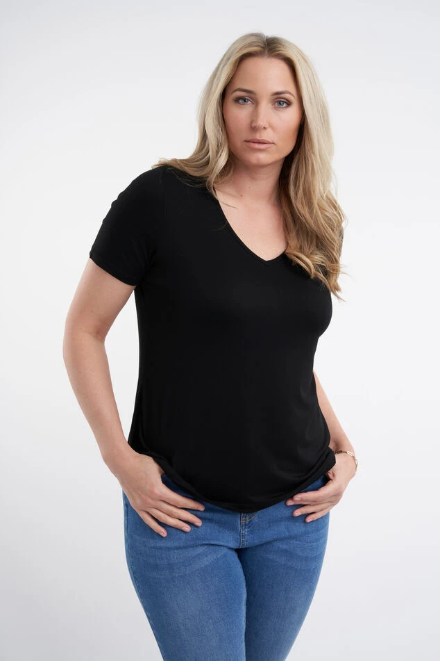 Basic T-shirt Met V-hals 3 Basic T-shirt Met V-hals