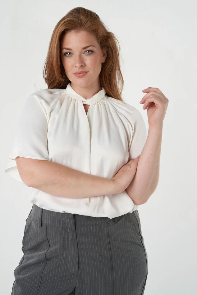 Blouse Met Satijnen Look 9 Blouse Met Satijnen Look - Afbeelding 7