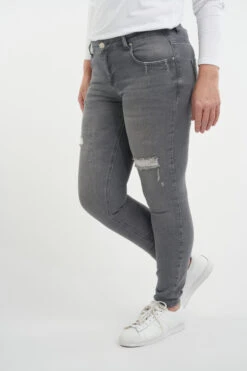 Jeans Met Destroyed Detail -Ms Mode M17055019 10