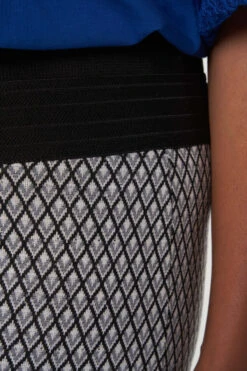 Legging Met Grafisch Design 13 Legging Met Grafisch Design -Ms Mode M29127002 11