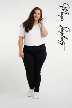 Slim Leg Jeans SHAPES