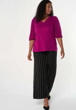 Met Structuur Mouwen - Blouse - Bessen Rood