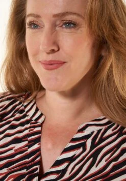 Mouwloze Met Print - Blouse - Multi Orange 12 Mouwloze Met Print - Blouse - Multi Orange -Ms Mode b9e5687607094c6fbb177e3f31119cb1