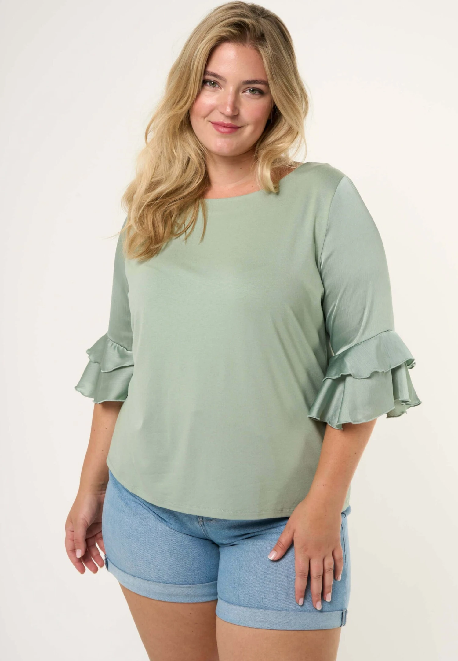 Met Volant Mouwtjes - Longsleeve - Light Mint 3 Met Volant Mouwtjes - Longsleeve - Light Mint