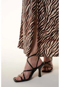 Maxi Met Gedraaide Detail - Maxi-Jurk - Multi Orange -Ms Mode c79a585c44b248af8999d6759d7644d8