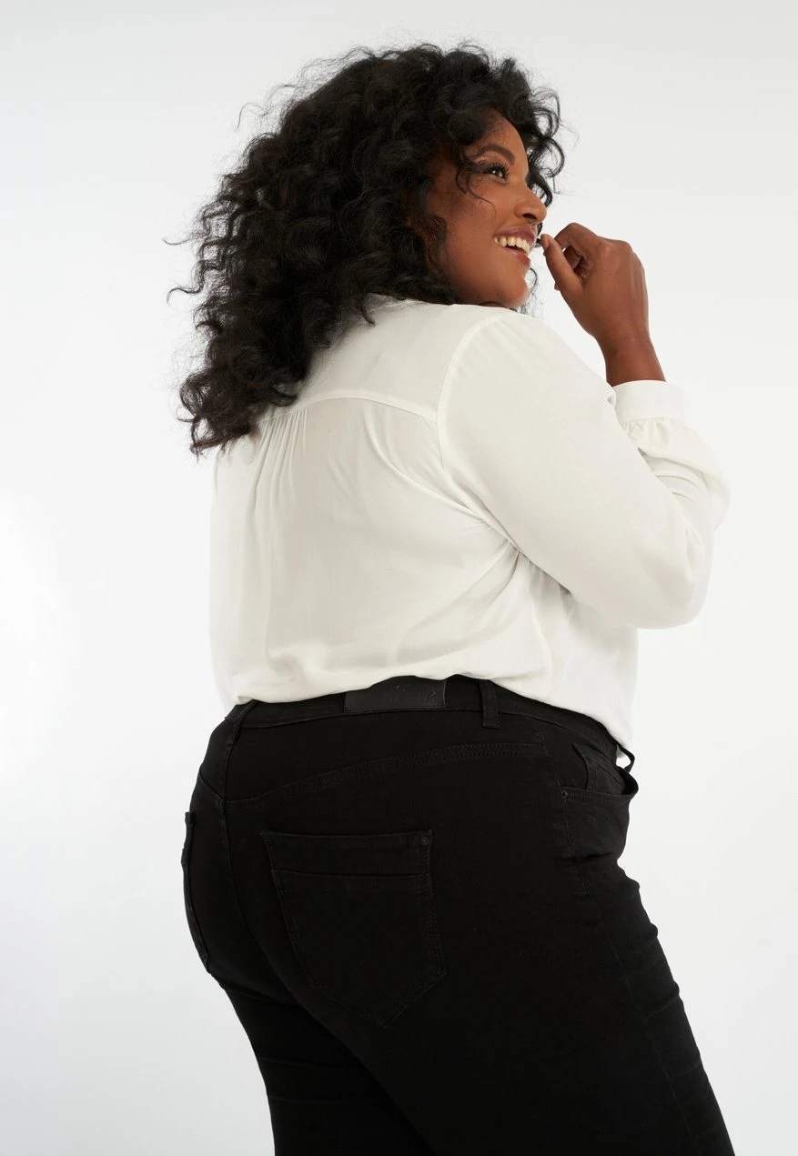 Rose - Slim Fit Jeans - Black 6 Rose - Slim Fit Jeans - Black - Afbeelding 4